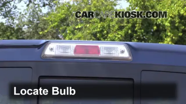 2012 Ford F-150 XLT 5.0L V8 FlexFuel Crew Cab Pickup Éclairage Feu de freinage central (remplacer l'ampoule)